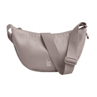 Kleine Moon-Bag von Got Bag, Rucksack und Hip-Bag, aus recyceltem Meeresplastik, mit verstellbarem Gurt und nachhaltigem Design.
