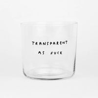 Ein 350ml Glas mit Spruch von yahya studio, transparent mit dekorativem Aufdruck und ergonomischem Griff.
