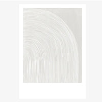 A4 Druckposter von typealive, kreative Papeterie mit modernen Design, auf weißem Hintergrund liegend
