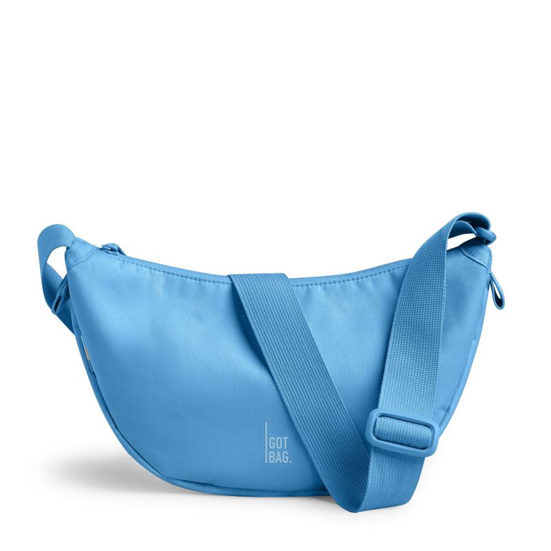 Kleine Moon-Bag von Got Bag, nachhaltiger Rucksack und HipBag, aus recyceltem Meeresplastik, mit verstellbarem Tragegurt.