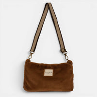 Clutch von De La Mur in Pile, Teddy-Kunstfell kamelbraun
