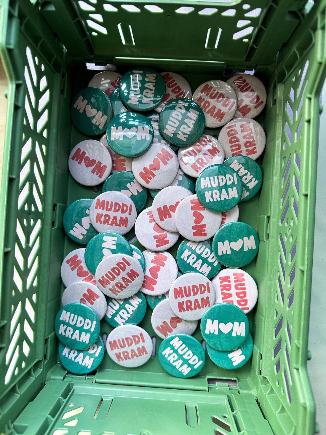 Button Pin | Studio Sonna