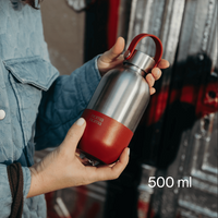 Edelstahl-Isolierflasche von Noma noma, 500 ml, für drinnen und draußen, mit robustem Design und auslaufsicherem Verschluss.