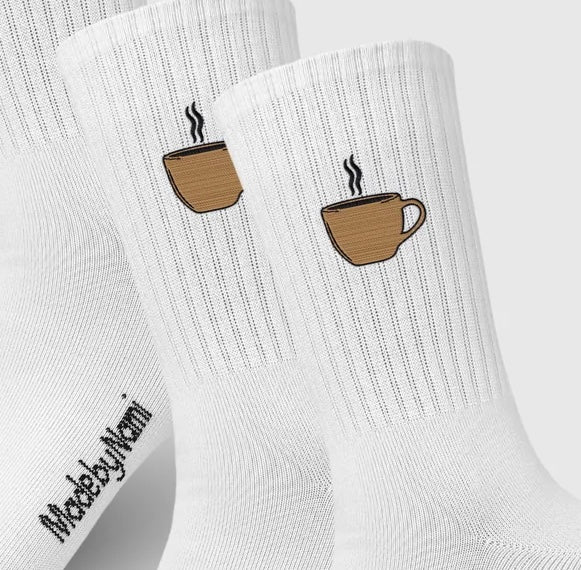 Bunte Socken mit Motiv von Made by Nami in Größe 35-40, aus weicher Bekleidung für bequemen Tragekomfort.