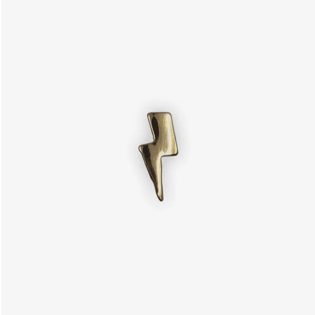 Pin Gold, typealive