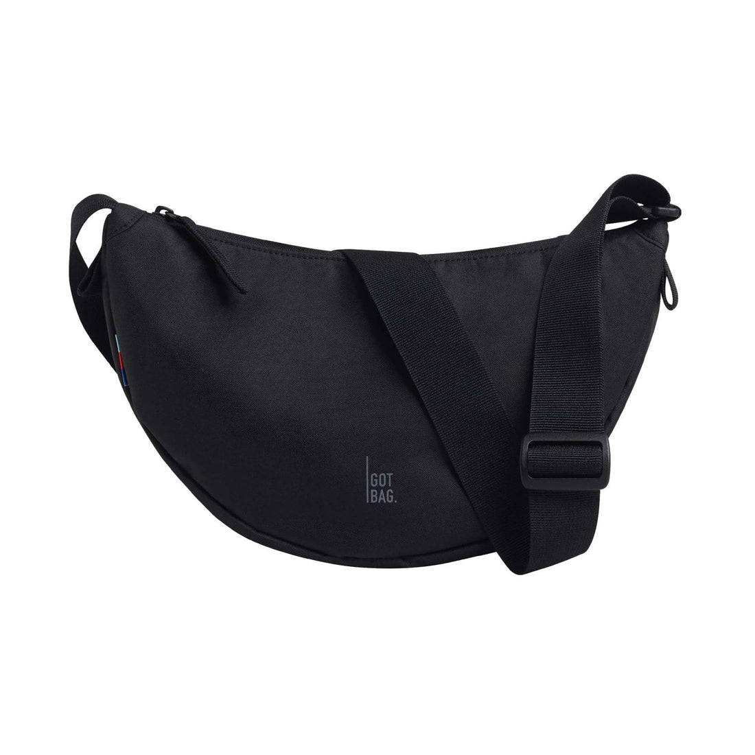 Kleine Moon-Bag von Got Bag, Rucksack und Hipbag, aus recyceltem Meeresplastik, zeigt das nachhaltige Design und den praktischen Stil.