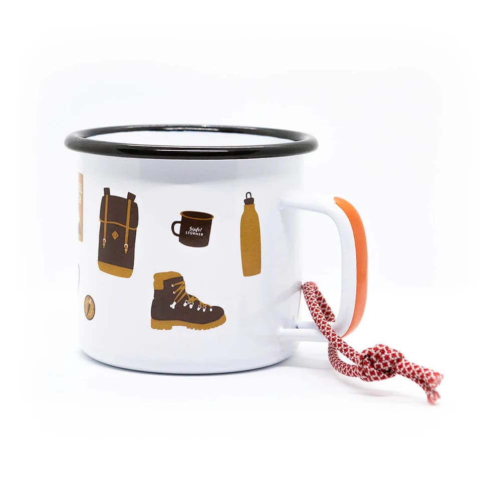 Emailletasse Becher von Roadtyping, für drinnen und draußen, zeigt ein stilvolles Design mit Logo auf weißem Becher.