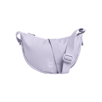 Kleine Moon-Bag von Got Bag aus recyceltem Material, zeigt stilvollen Rucksack und HipBag mit modernen Details.