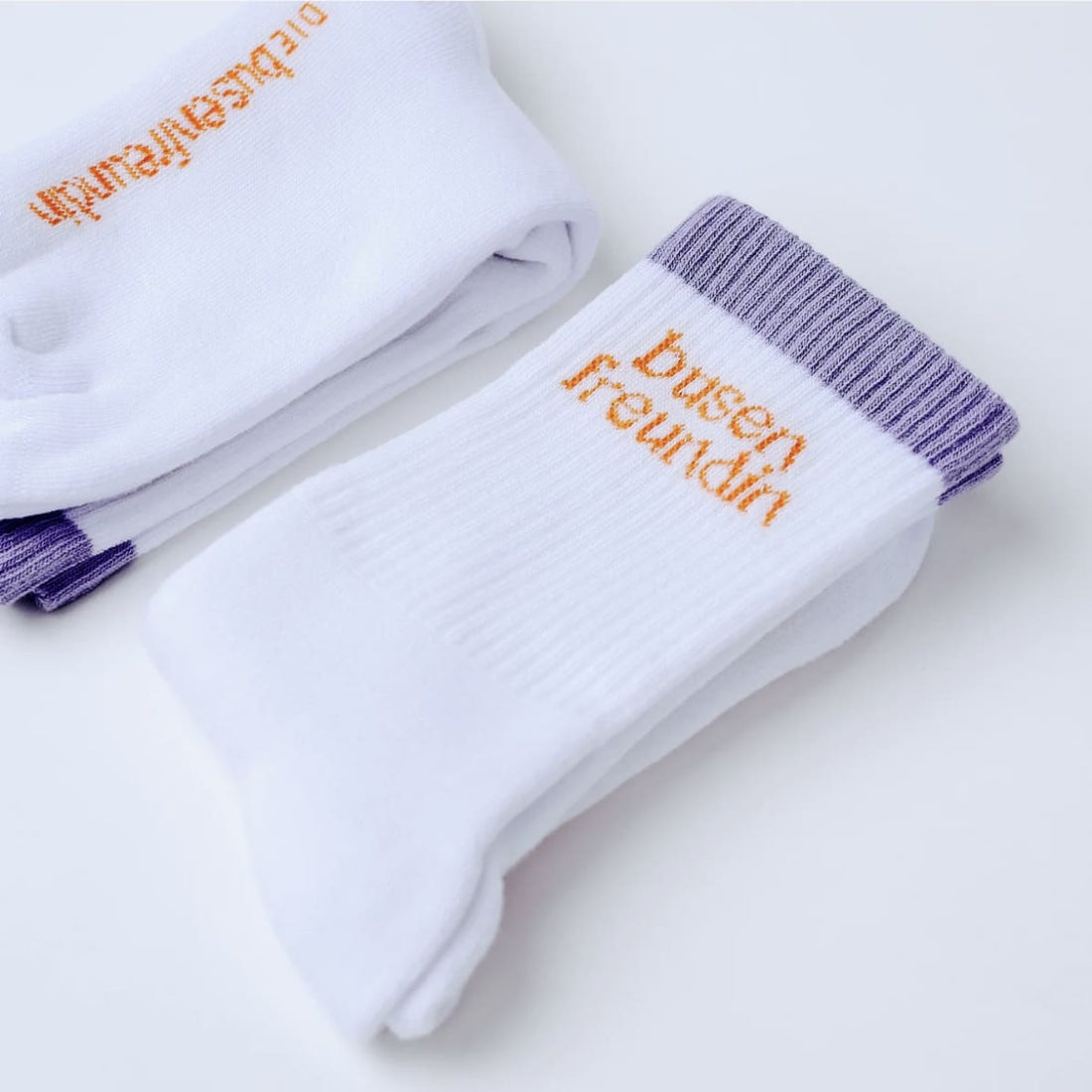 Socken, die busenfreundin