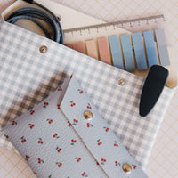 Täschchen mit Druckknopf, Ecke