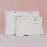 Täschchen mit Druckknopf, Ecke