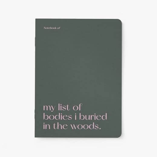 A5 Notizheft von typealive aus der Papeterie, offene Seite mit kariertem Papier, elegantes Design, perfekt zum Schreiben und Notieren