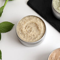 Choice Naturseifen Körper-Peeling Sugar Scrub mit natürlichem Zucker für geschmeidige, gepflegte Haut, sichtbar in der Verpackung