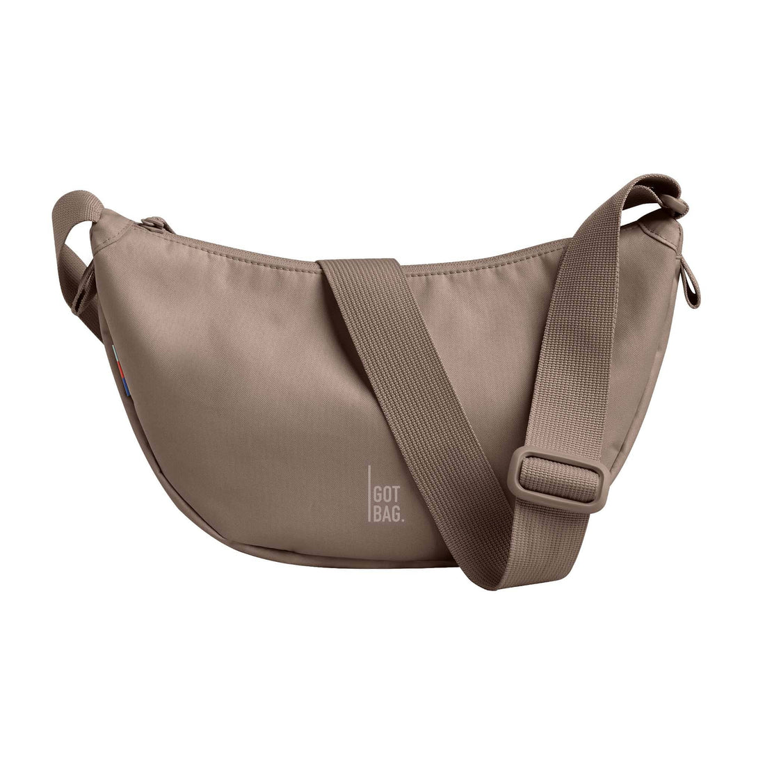 Kleine Moon-Bag von Got Bag, umweltfreundlicher Rucksack und Hüfttasche aus recyceltem Ozeanplastik, auf weißem Hintergrund.