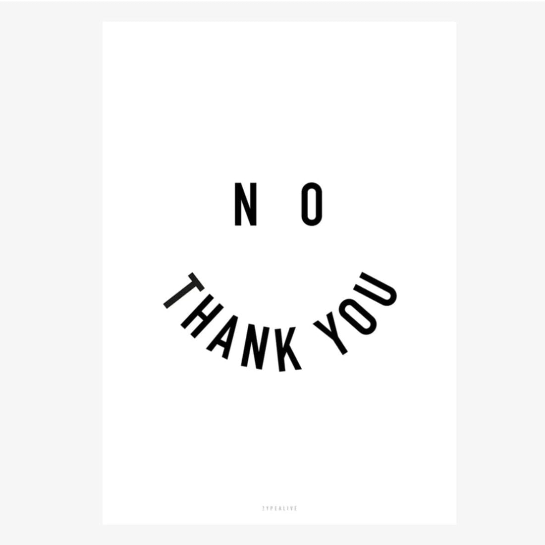 A5 Druckposter von typealive, dekoratives Papierposter mit kreativem Design, auf weißem Hintergrund liegend.