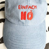 Vintage Cap Dusky von StudioSonna, stylische Bekleidung mit Retro-Design, sichtbar auf dem Bild.