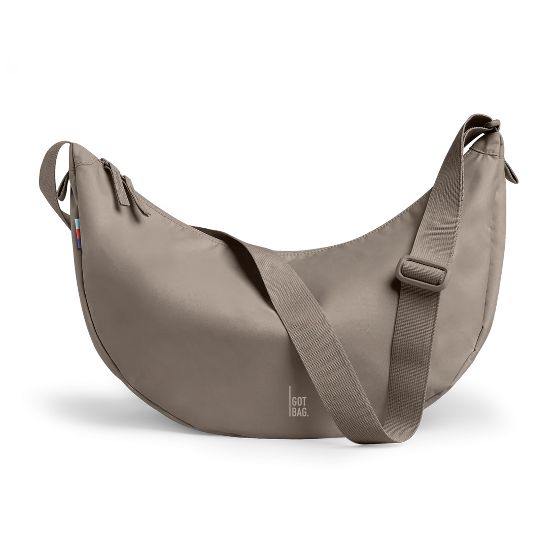 Moon-Bag Large in Seal, aus recyceltem Ocean Impact Plastic