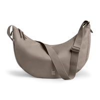 Moon-Bag Large in Seal, aus recyceltem Ocean Impact Plastic