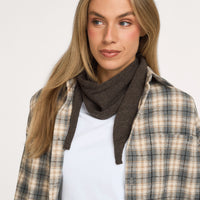 Triangle Scarf, Schal (Merinowolle) | Colorful Standard