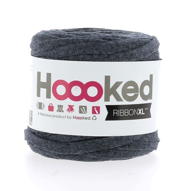 Bündchengarn RibbonXL von Hoooked, 125 g, in buntem Garn mit dicker, weicher Textur für kreative Handarbeiten.