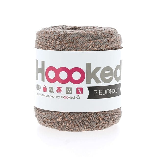 Bunte RibbonXL Lurex Garnrolle von Hoooked, 80 g, glänzendes Bändchengarn für kreative Strick- und Häkelprojekte