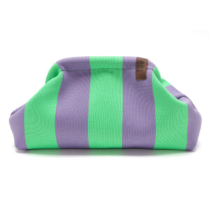 Kulturbeutel Emma von Lot83, elegante Accessoires-Tasche aus robustem Material mit Reißverschluss und platzsparendem Design.