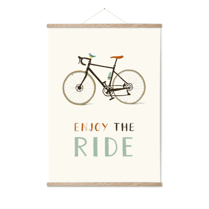 Hängendes Poster "enjoy the ride" von Illuster, geeignet für drinnen und draußen, mit farbenfrohem Design und motivierendem Text
